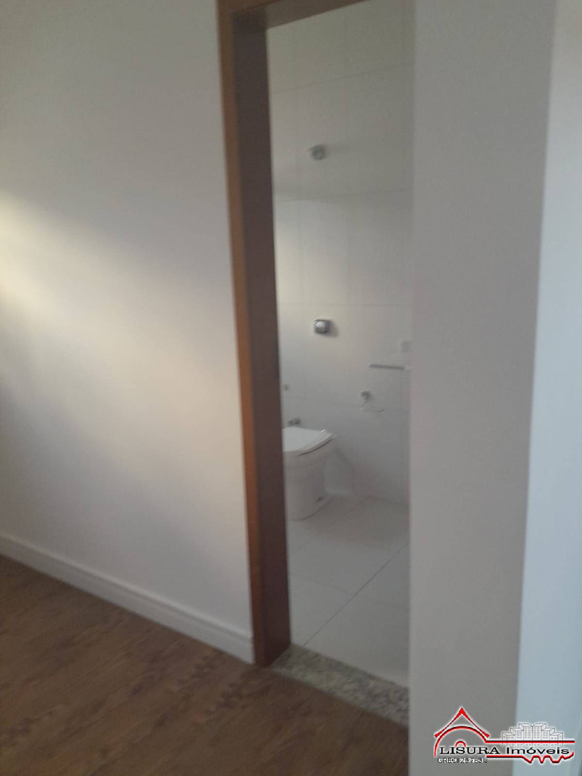 Casa à venda com 3 quartos, 250m² - Foto 18