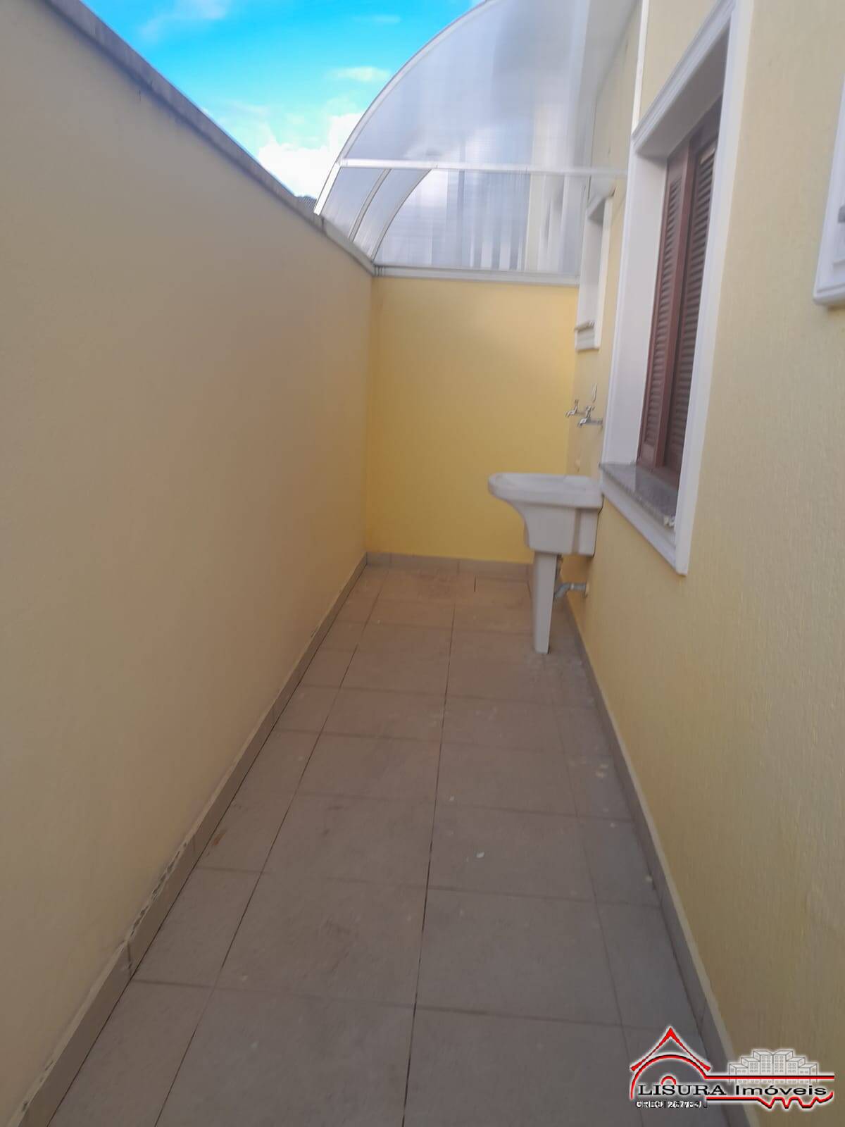 Casa à venda com 3 quartos, 250m² - Foto 61