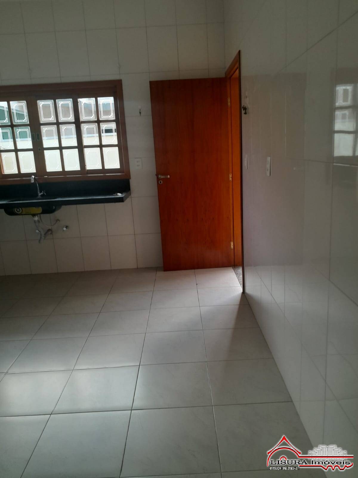 Casa à venda com 3 quartos, 250m² - Foto 23