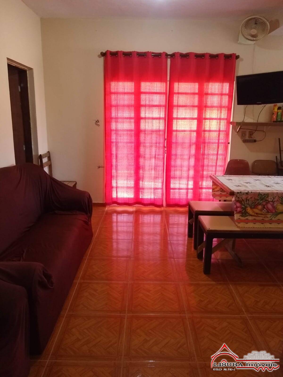 Fazenda à venda com 5 quartos, 211m² - Foto 4