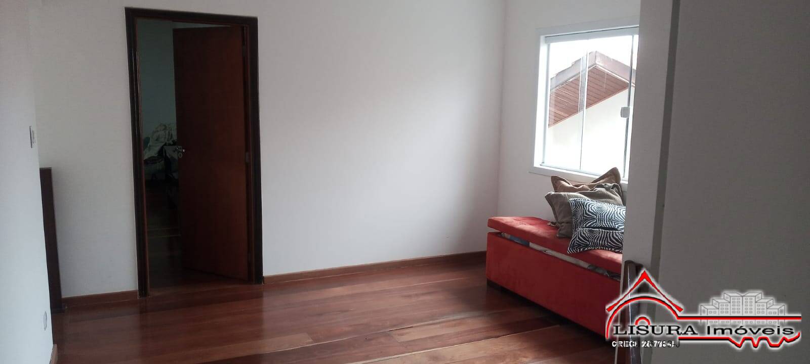 Casa à venda com 4 quartos, 380m² - Foto 26