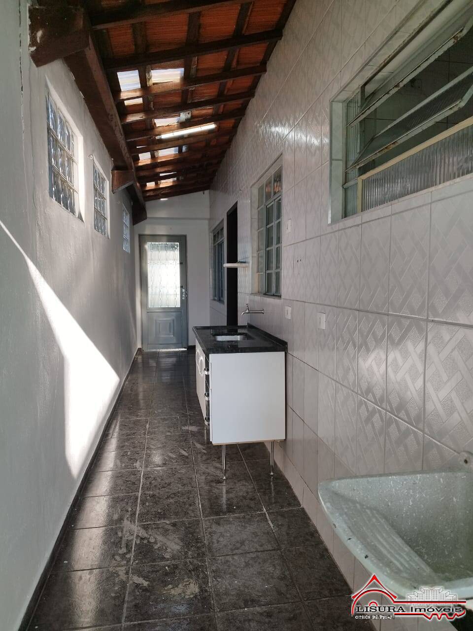 Casa à venda com 3 quartos, 136m² - Foto 18