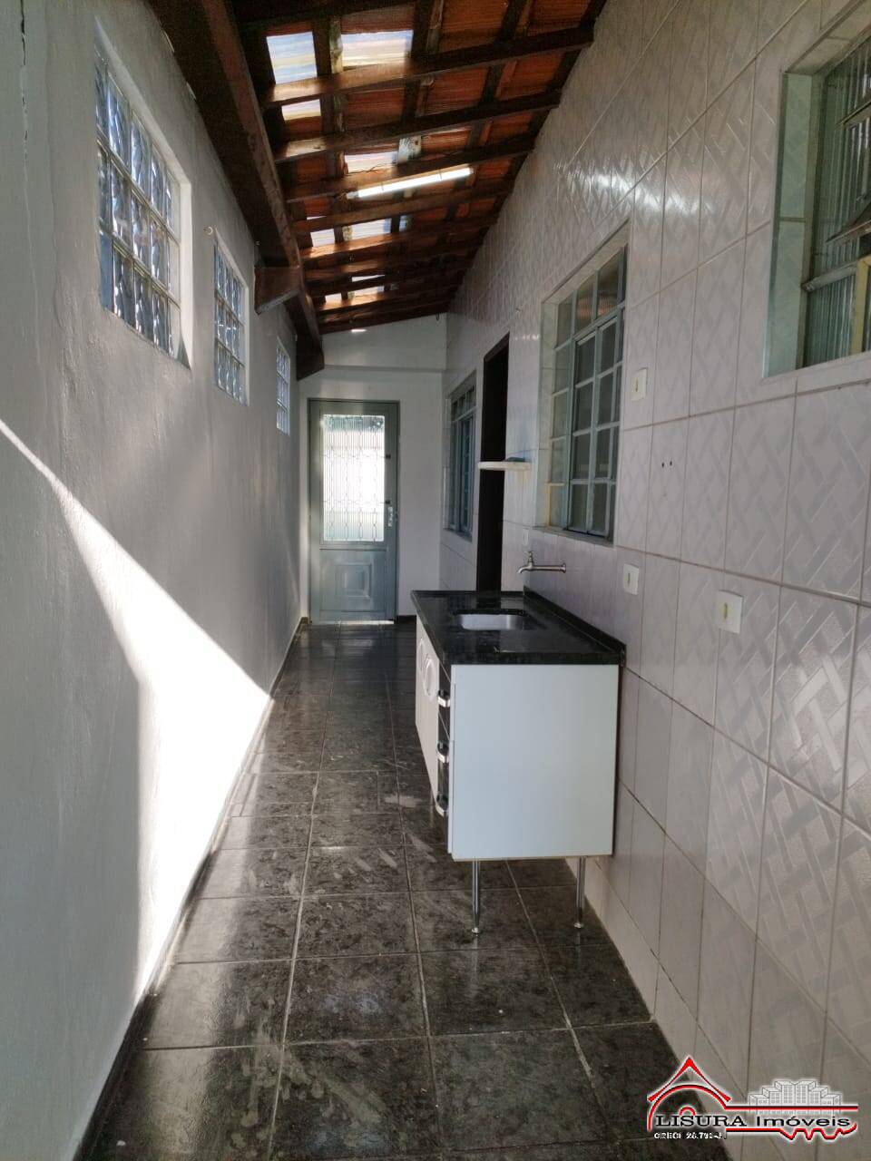 Casa à venda com 3 quartos, 136m² - Foto 27