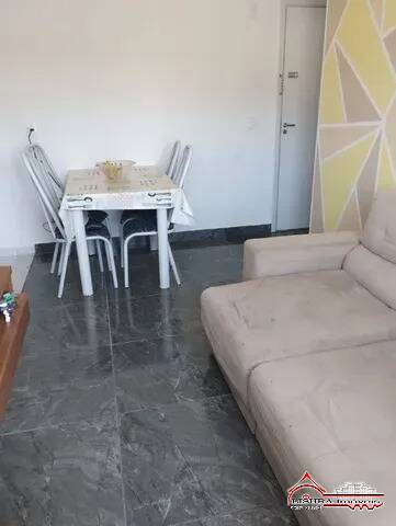 Apartamento à venda com 2 quartos, 47m² - Foto 2