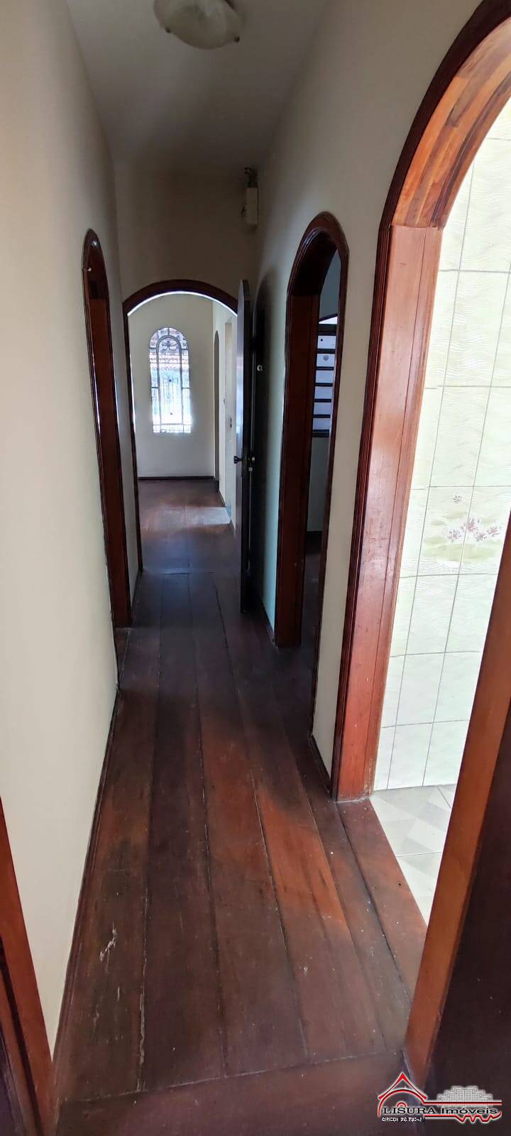 Casa à venda com 3 quartos, 200m² - Foto 14