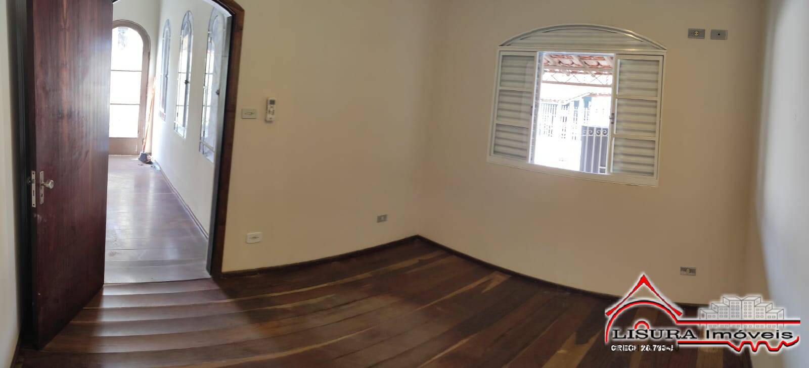 Casa à venda com 3 quartos, 200m² - Foto 11