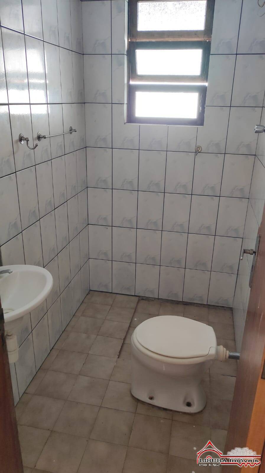 Casa à venda com 3 quartos, 200m² - Foto 16