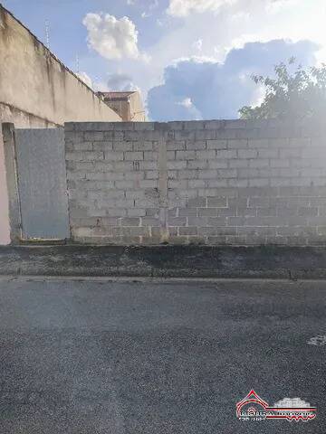 Terreno à venda, 250m² - Foto 1