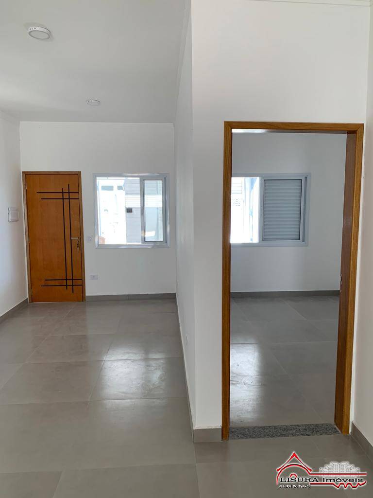 Casa à venda com 3 quartos, 121m² - Foto 7