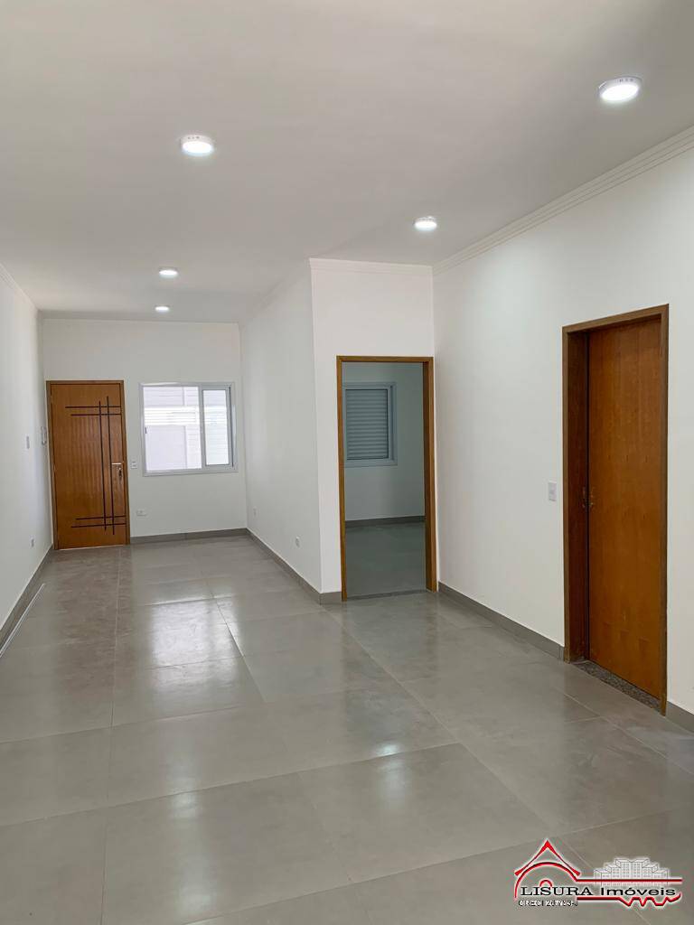 Casa à venda com 3 quartos, 121m² - Foto 4