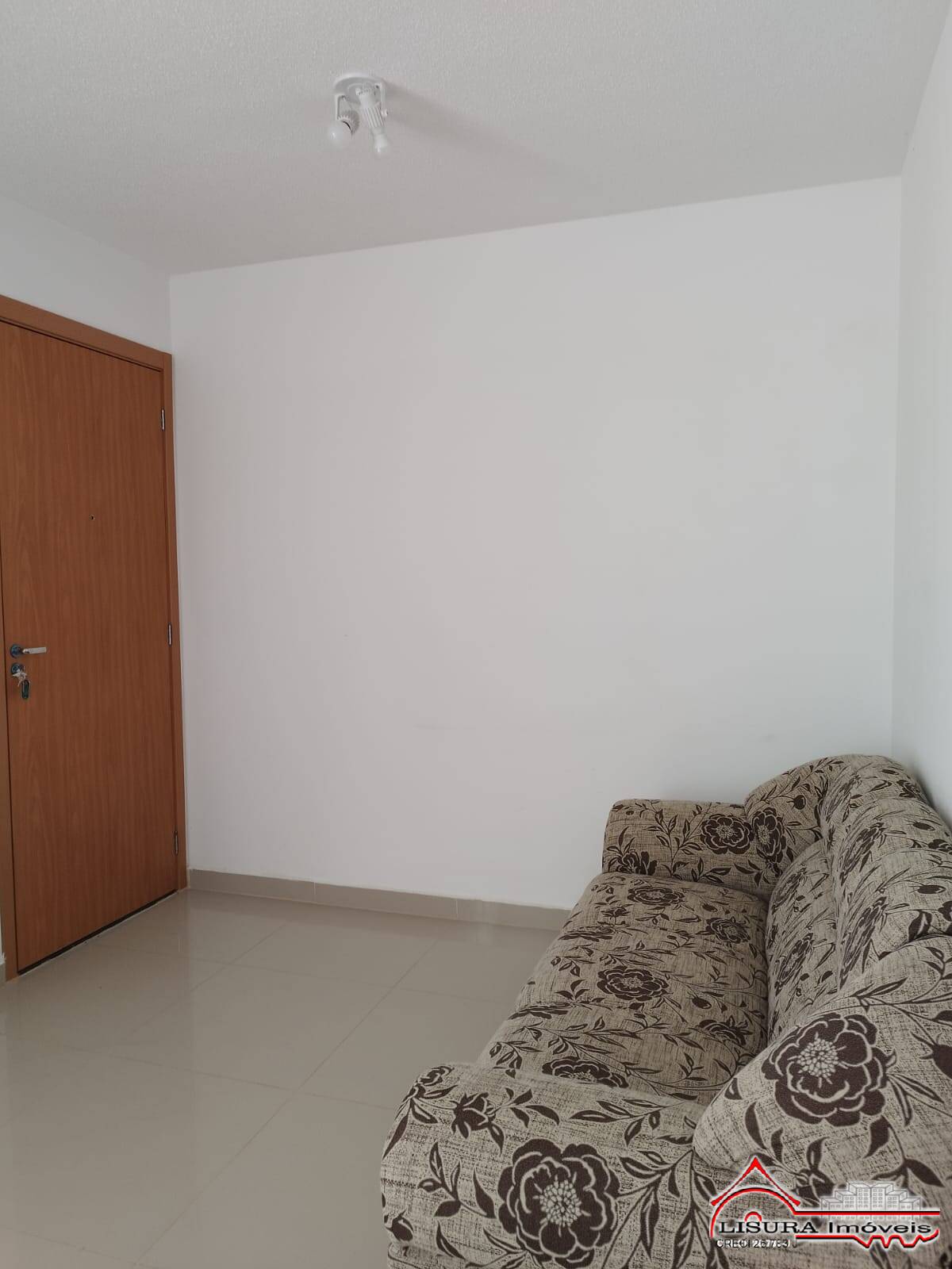 Apartamento para alugar com 2 quartos, 39m² - Foto 2