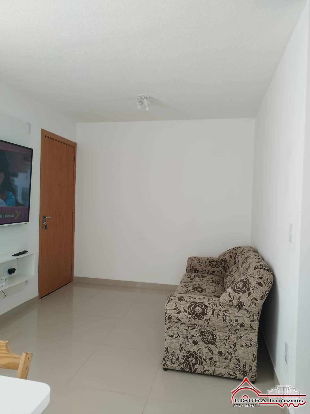 Apartamento para alugar com 2 quartos, 39m² - Foto 1