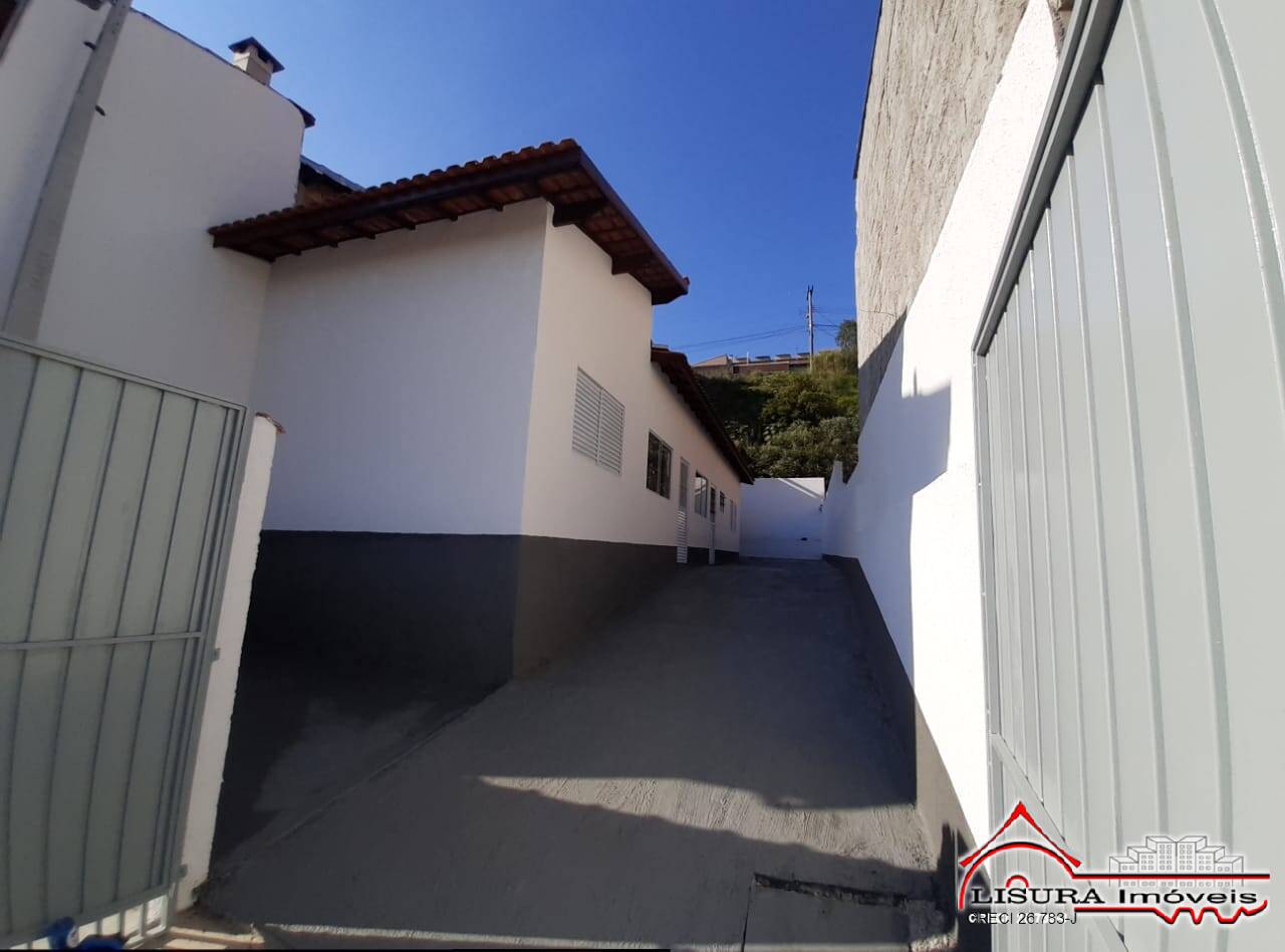 Casa à venda com 2 quartos, 140m² - Foto 16