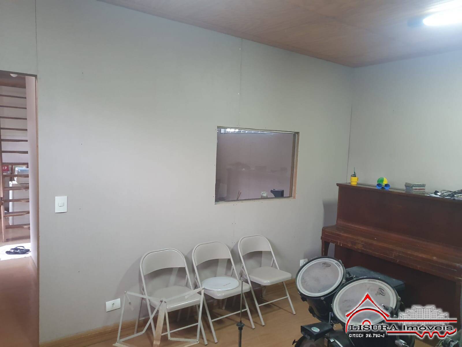 Casa à venda com 1 quarto, 92m² - Foto 13