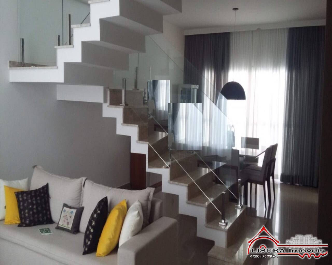 Casa à venda com 4 quartos, 234m² - Foto 4