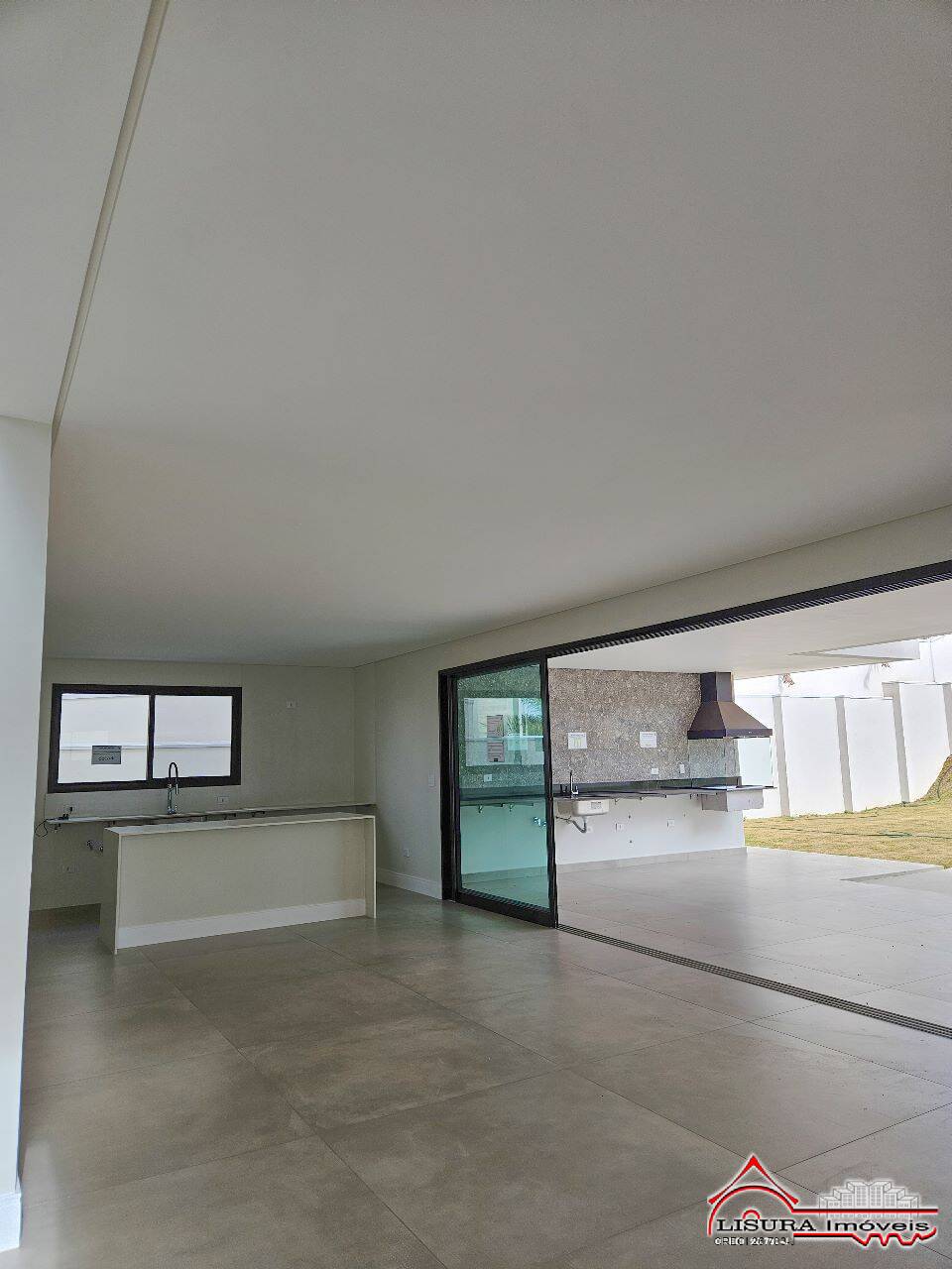 Casa de Condomínio à venda com 4 quartos, 450m² - Foto 20