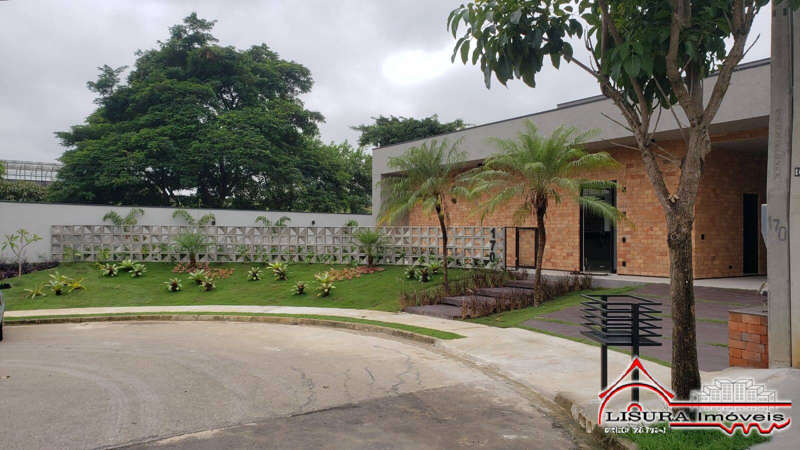 Casa de Condomínio à venda com 3 quartos, 254m² - Foto 3