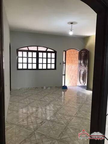 Casa à venda com 3 quartos, 146m² - Foto 3