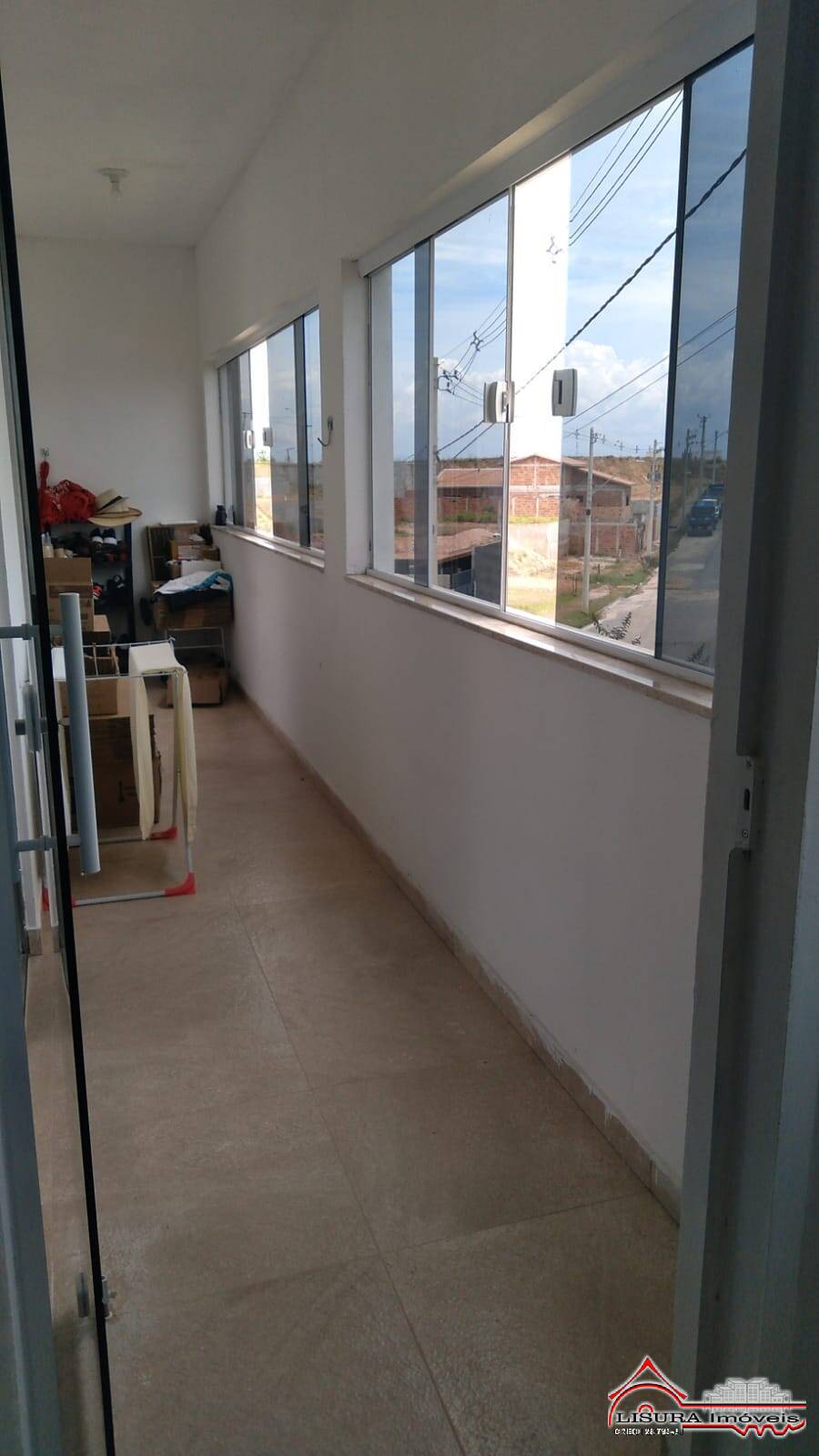 Casa à venda com 3 quartos, 200m² - Foto 9