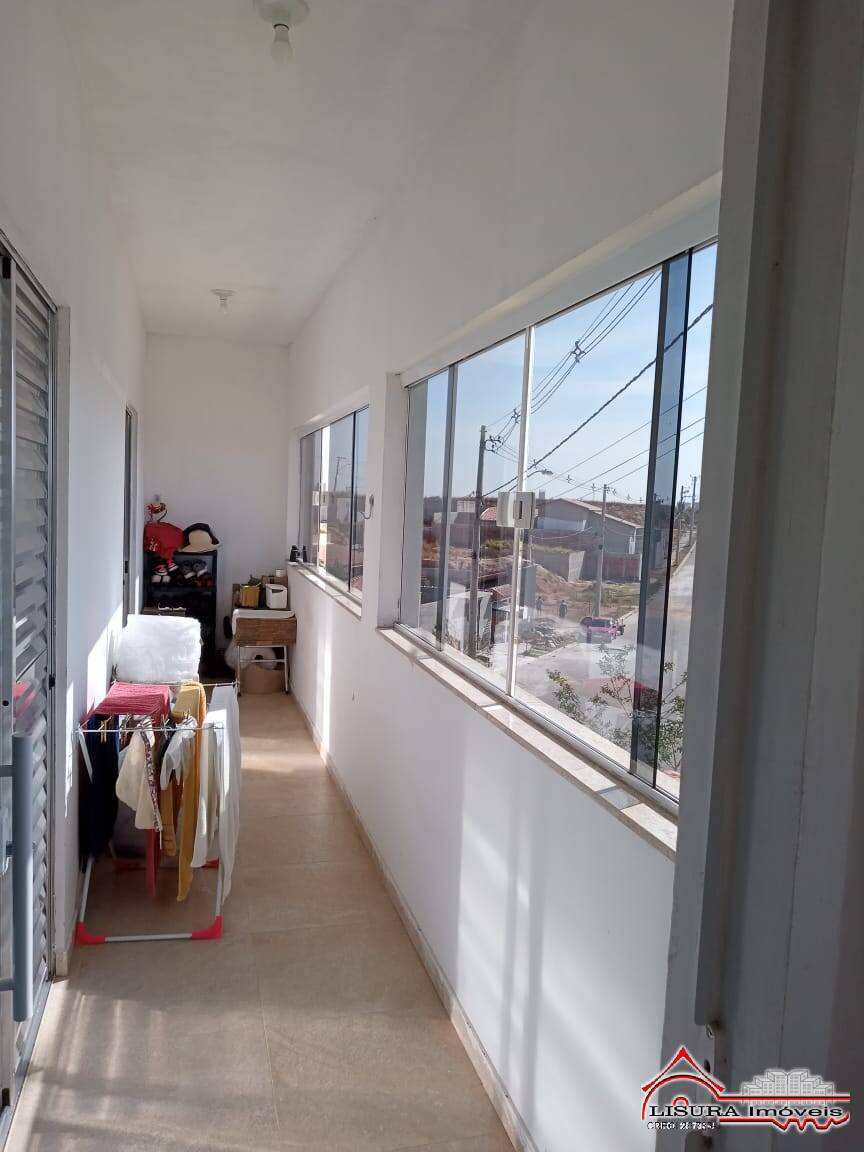 Casa à venda com 3 quartos, 200m² - Foto 10