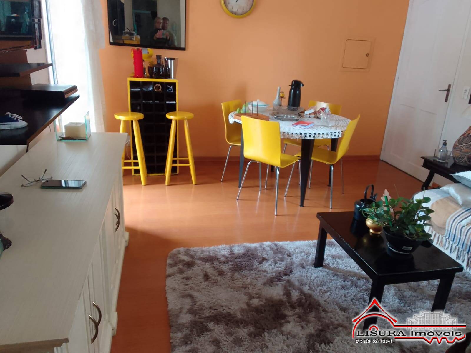 Apartamento à venda com 2 quartos, 61m² - Foto 2