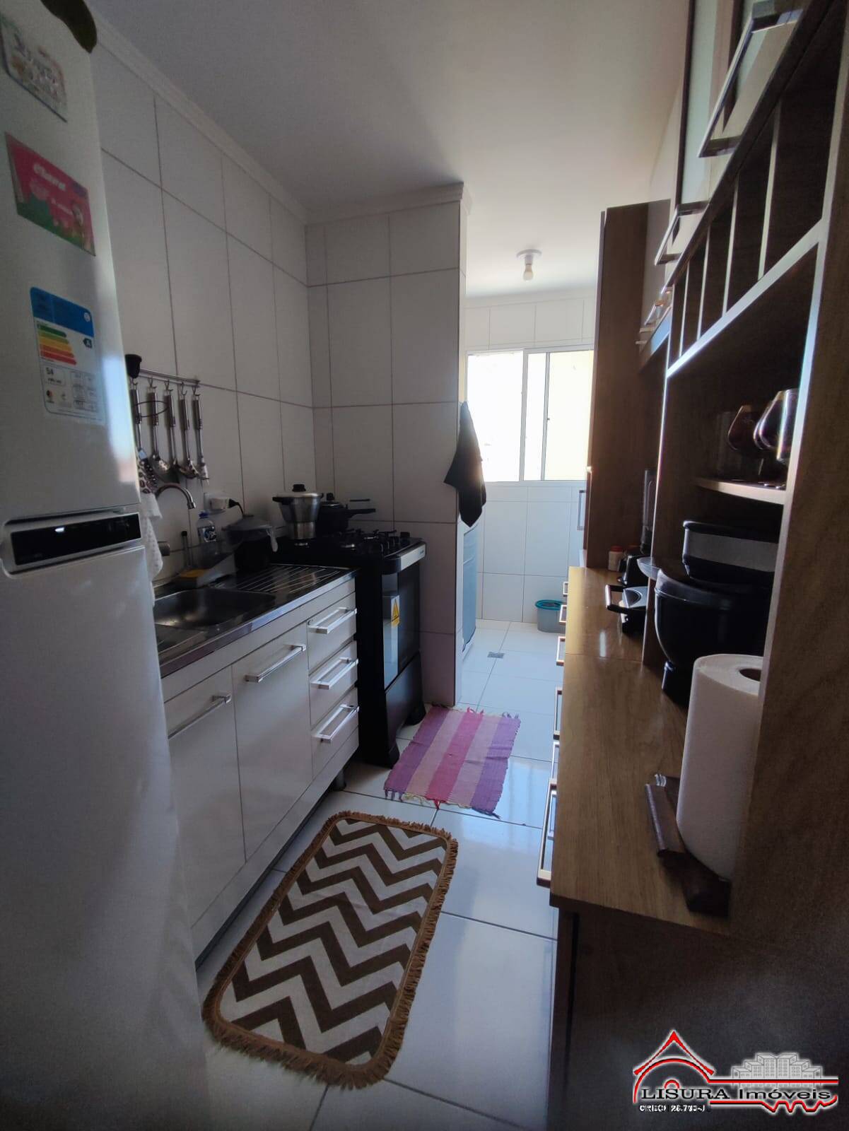 Apartamento à venda com 2 quartos, 58m² - Foto 3