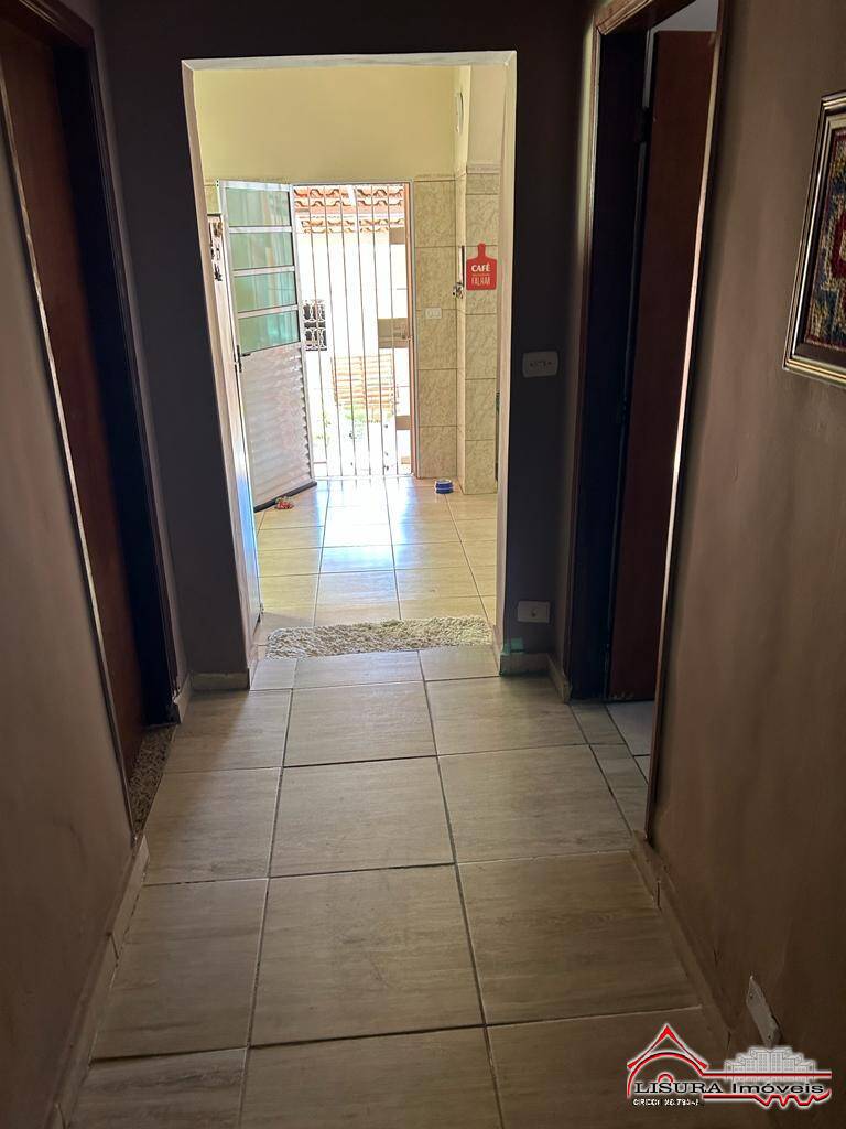 Casa à venda com 4 quartos, 250m² - Foto 16