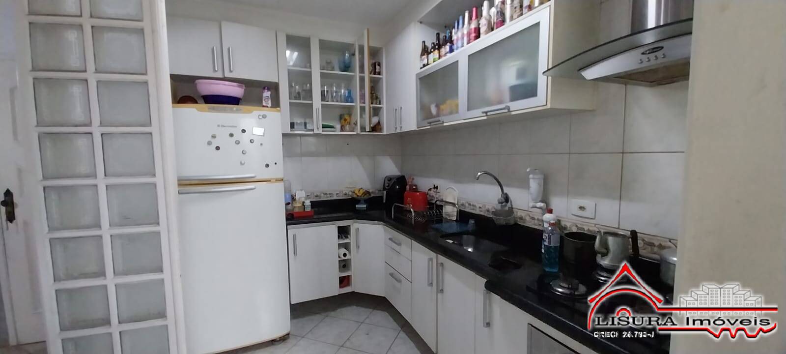 Apartamento à venda com 3 quartos, 86m² - Foto 6