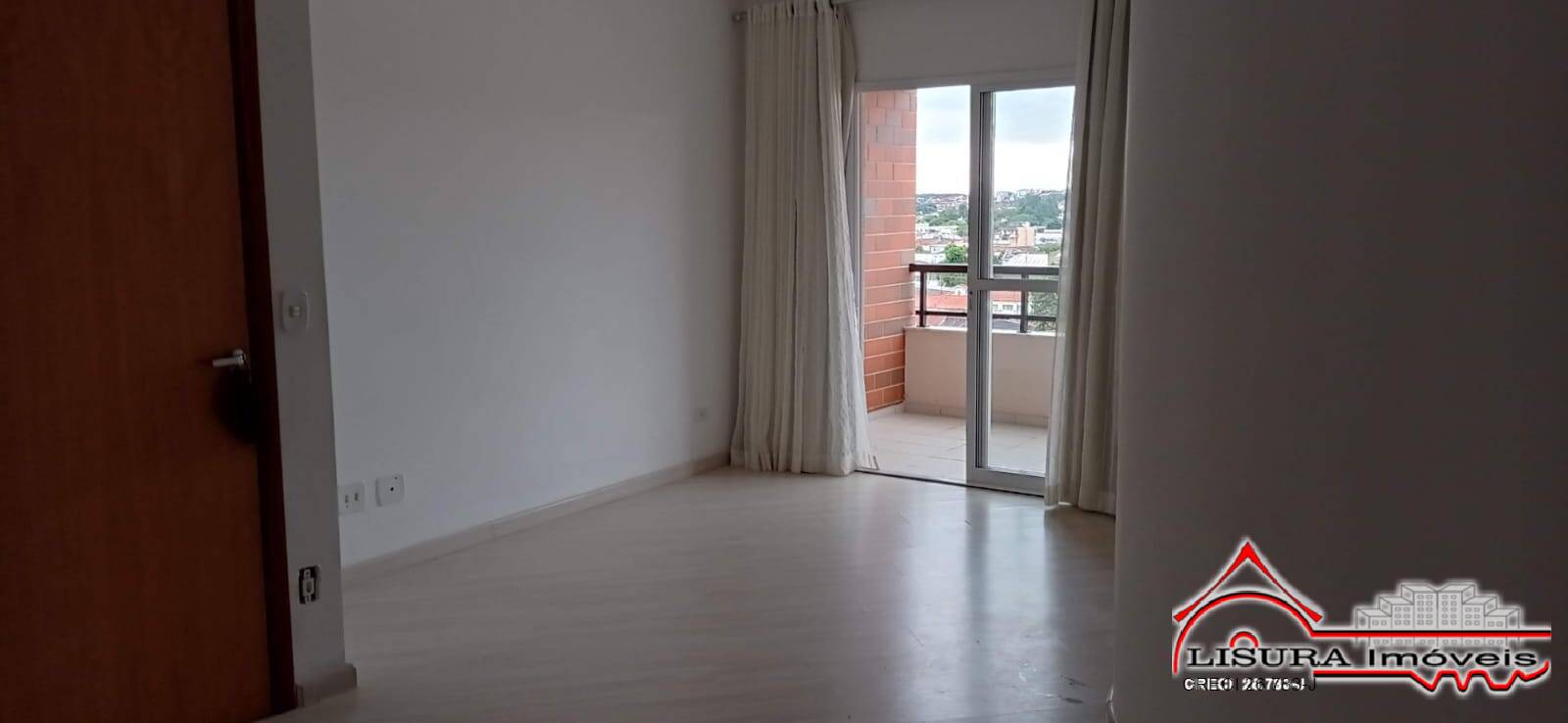 Apartamento à venda com 3 quartos, 84m² - Foto 3