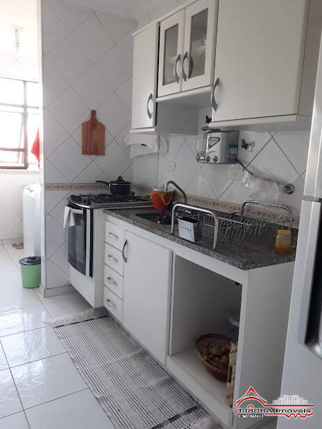 Apartamento à venda com 3 quartos, 96m² - Foto 27