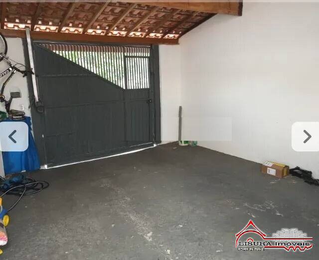 Casa à venda com 2 quartos, 72m² - Foto 2