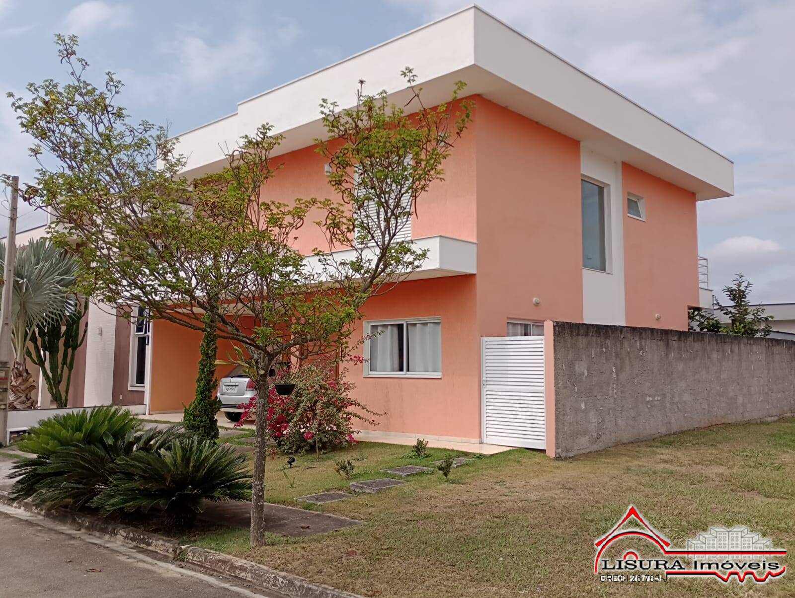 Casa de Condomínio à venda com 4 quartos, 240m² - Foto 3