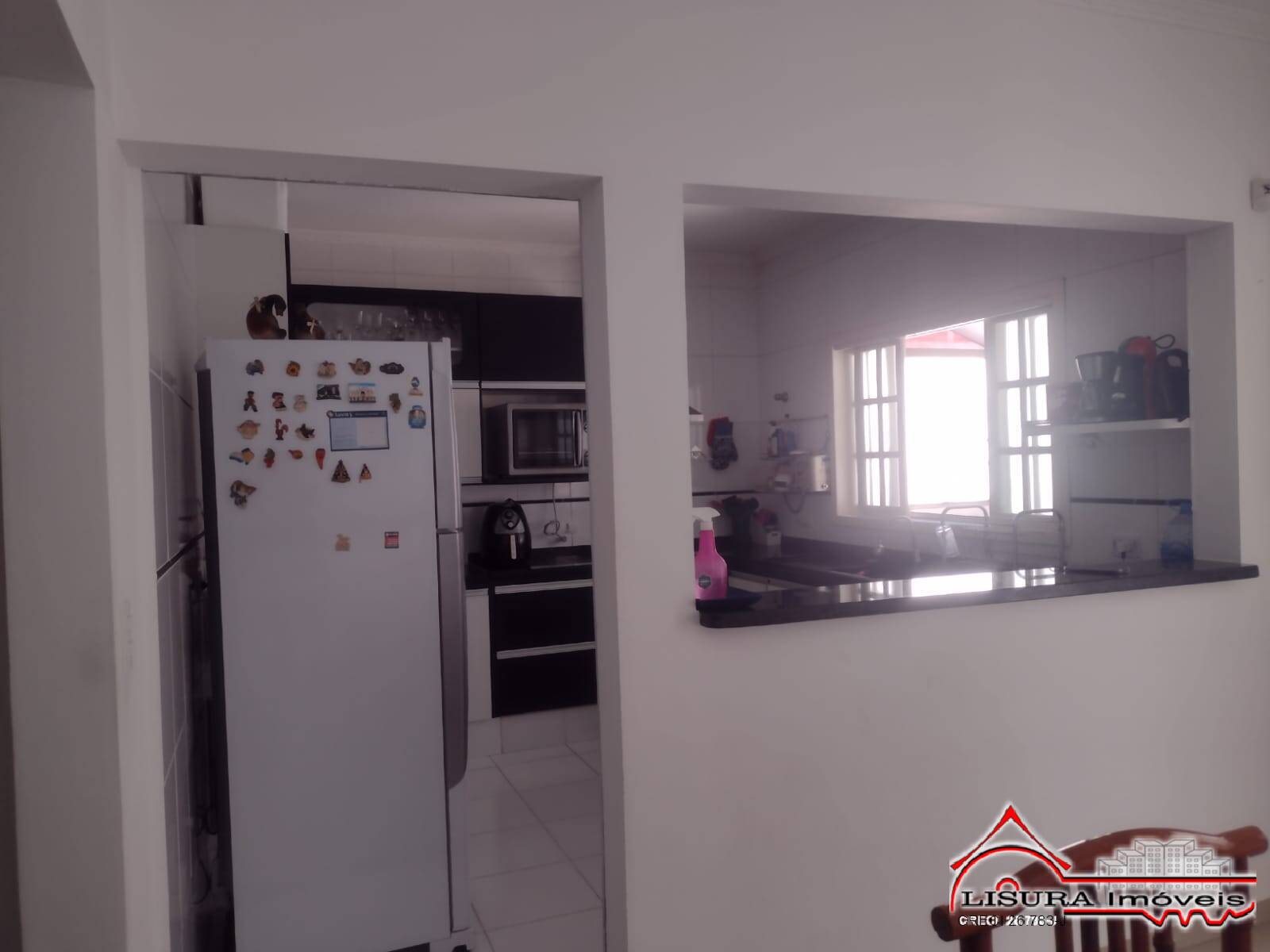 Casa à venda com 3 quartos, 180m² - Foto 15