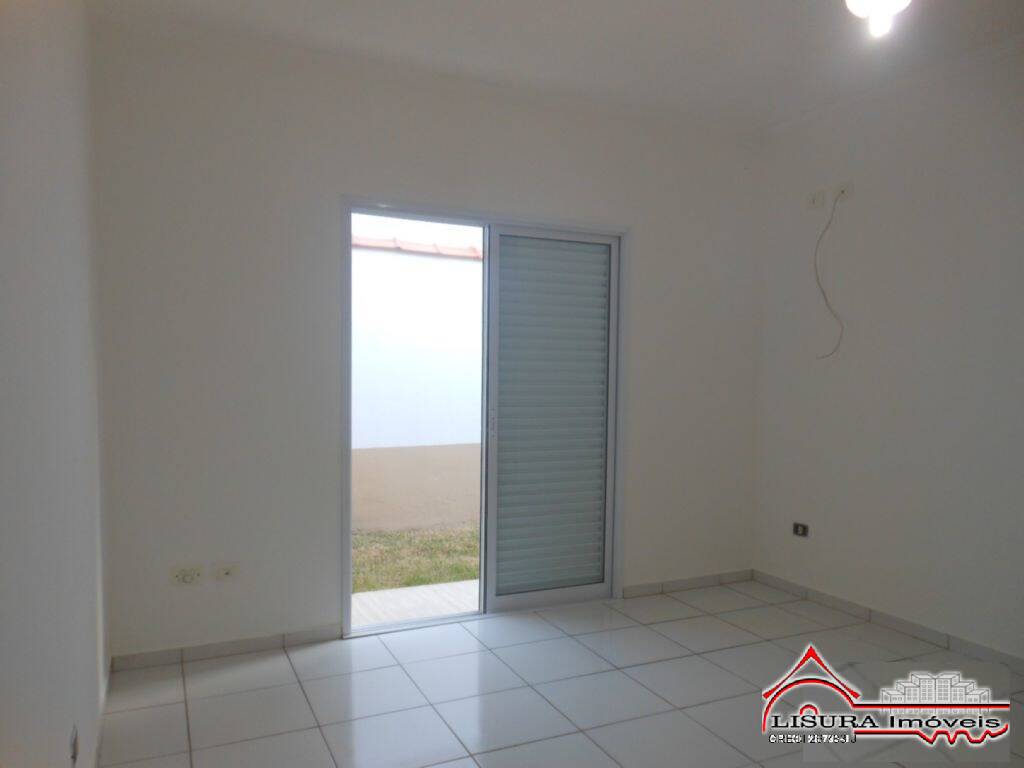 Casa para alugar com 3 quartos, 250m² - Foto 9