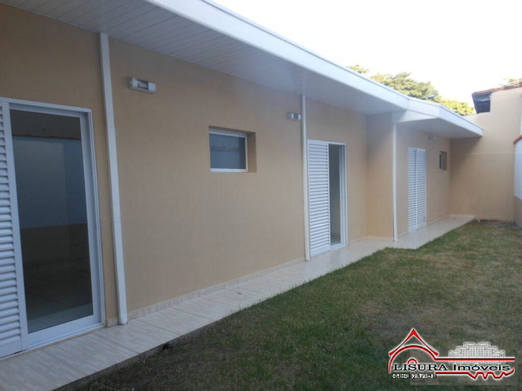 Casa para alugar com 3 quartos, 250m² - Foto 22