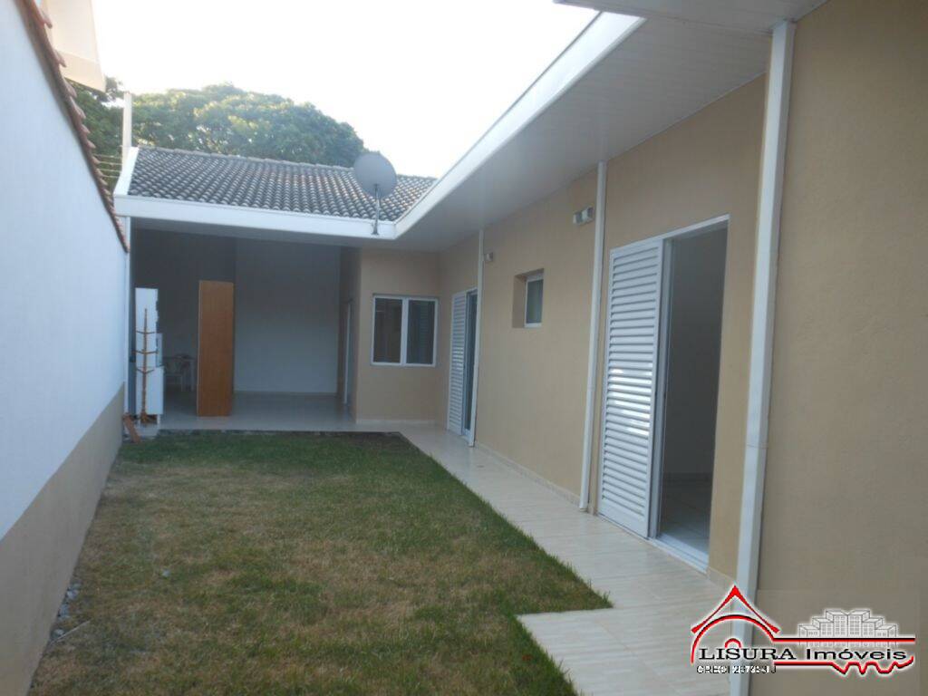 Casa para alugar com 3 quartos, 250m² - Foto 21