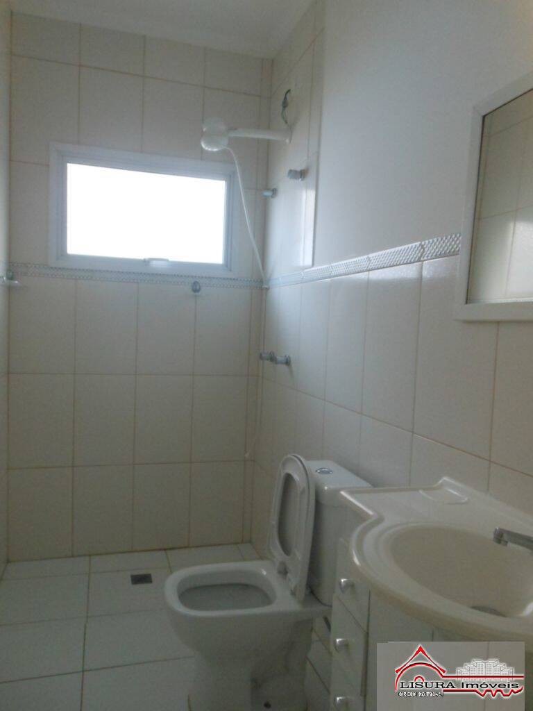 Casa para alugar com 3 quartos, 250m² - Foto 19