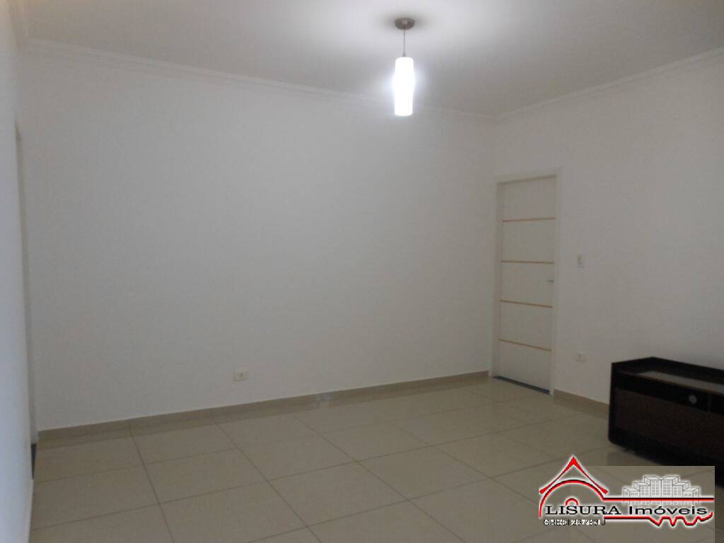 Casa para alugar com 3 quartos, 250m² - Foto 7