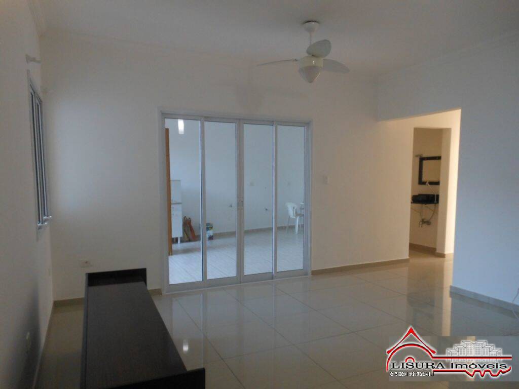 Casa para alugar com 3 quartos, 250m² - Foto 6