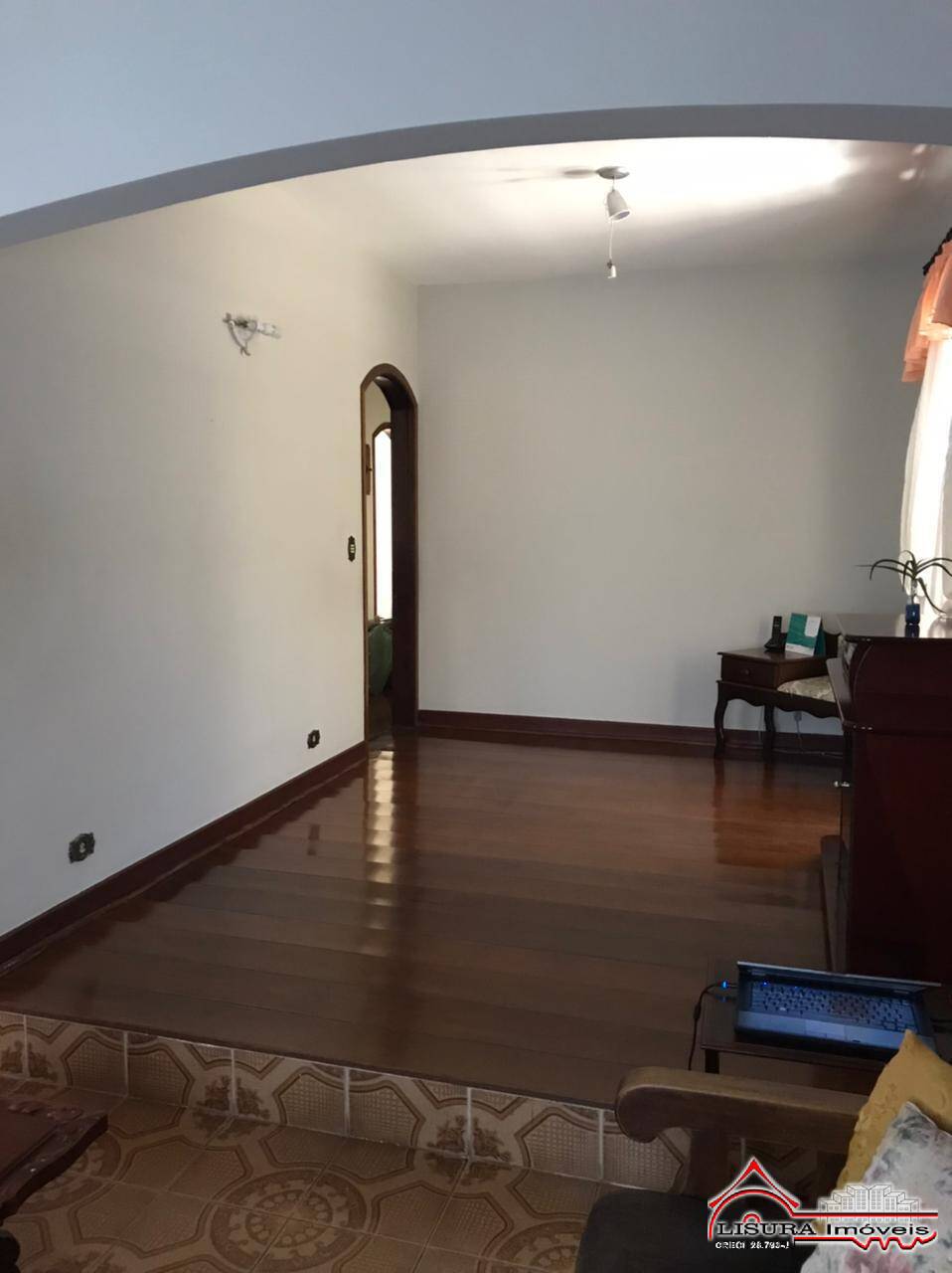 Casa à venda com 3 quartos, 153m² - Foto 4