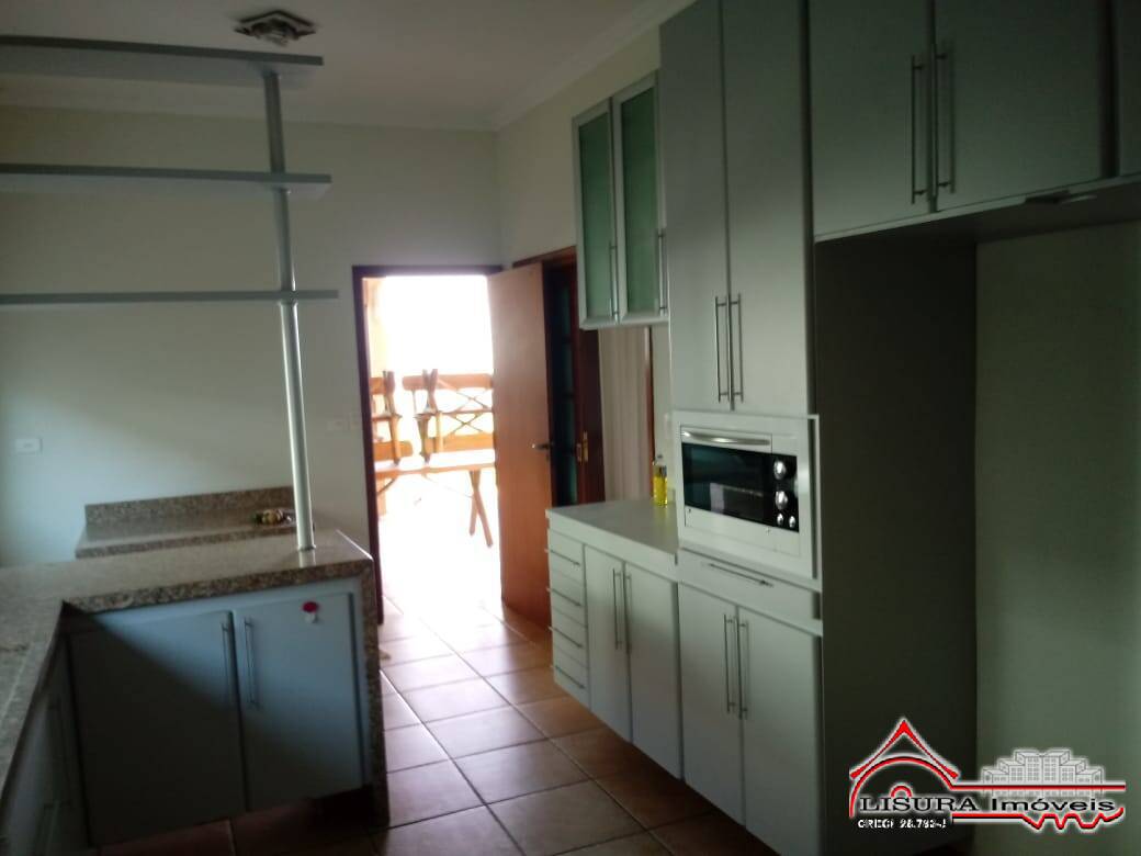 Casa de Condomínio à venda com 4 quartos, 400m² - Foto 13