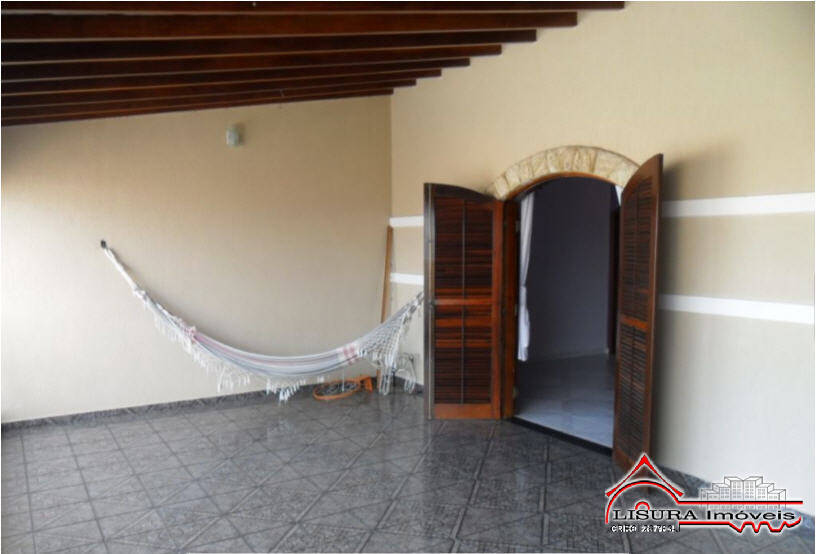 Casa à venda com 4 quartos, 140m² - Foto 19