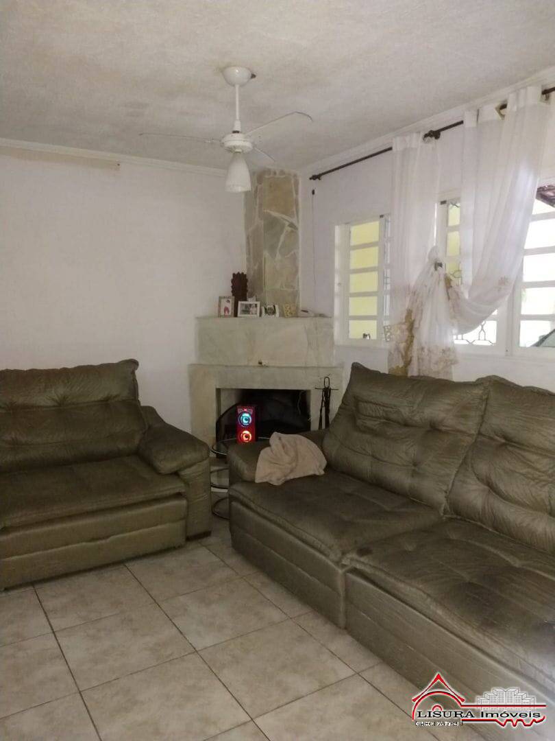 Casa de Condomínio à venda com 2 quartos, 140m² - Foto 3