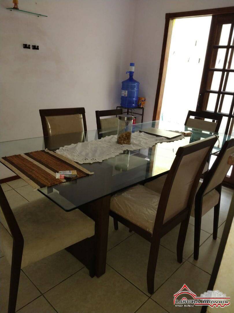 Casa de Condomínio à venda com 2 quartos, 140m² - Foto 2