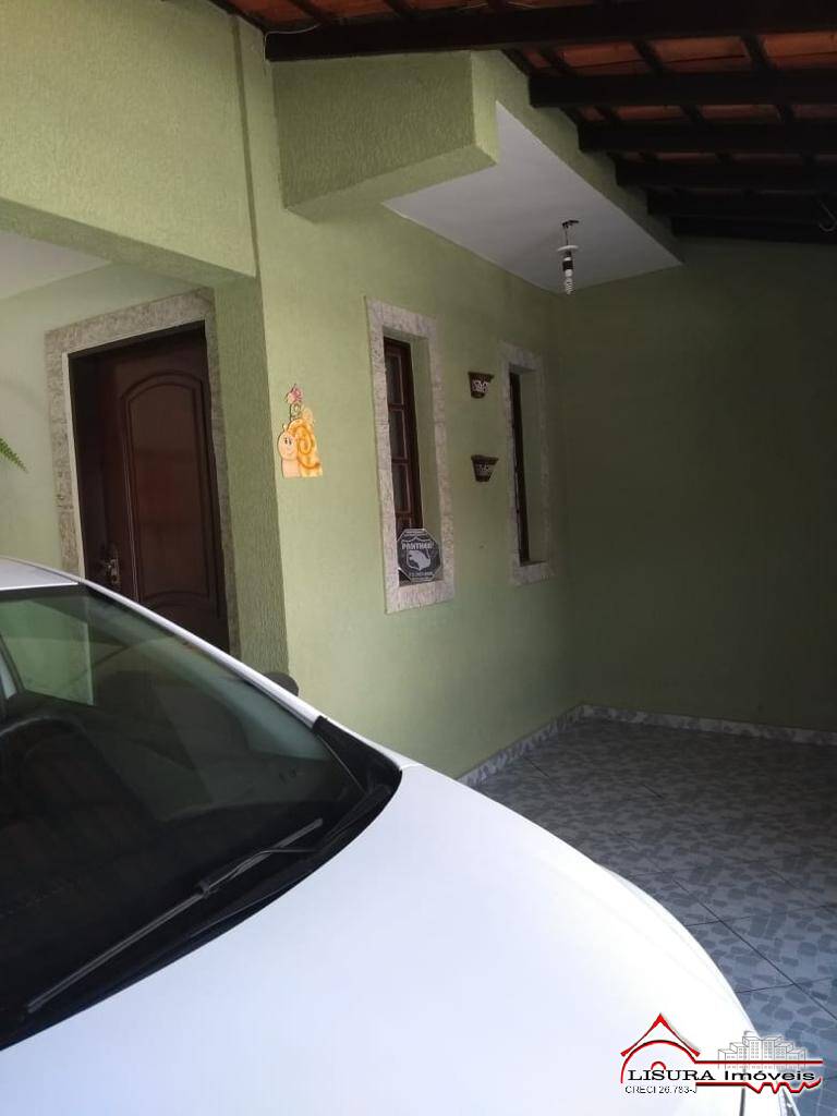 Casa à venda com 3 quartos, 180m² - Foto 3