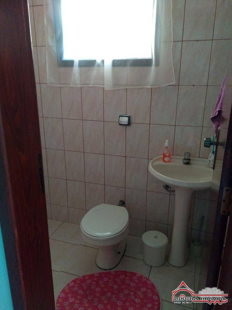 Casa à venda com 3 quartos, 180m² - Foto 17