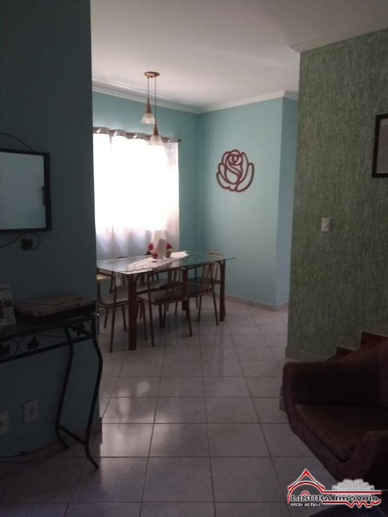 Casa à venda com 3 quartos, 180m² - Foto 4