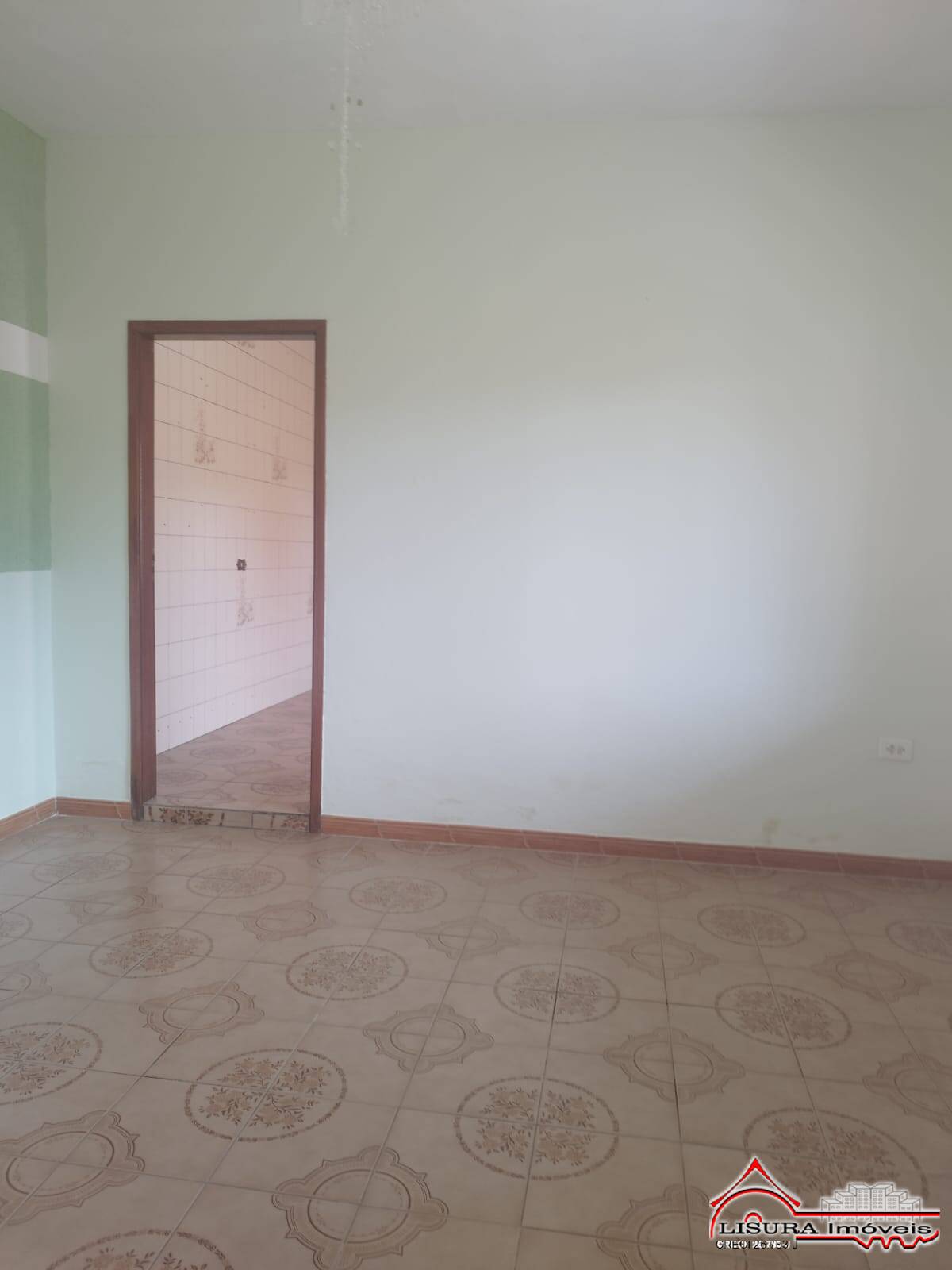 Casa à venda com 2 quartos, 184m² - Foto 11