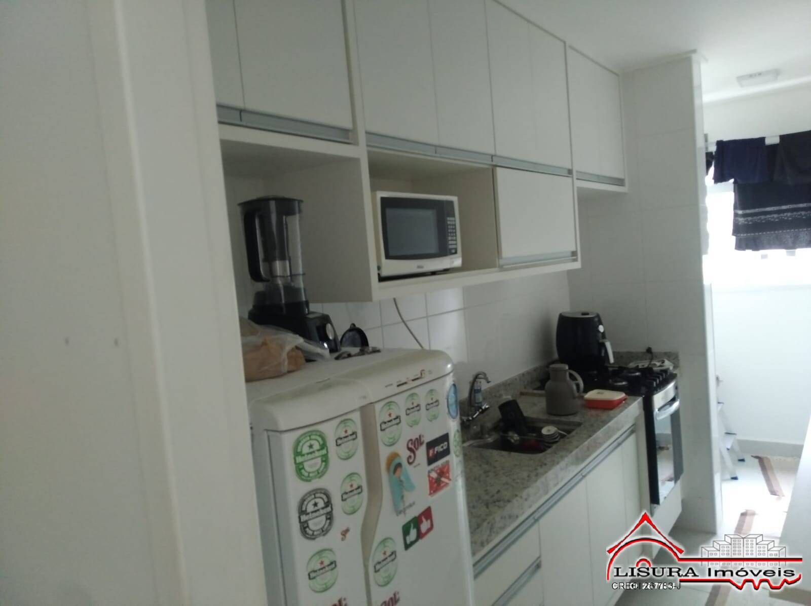 Apartamento à venda com 2 quartos, 62m² - Foto 3