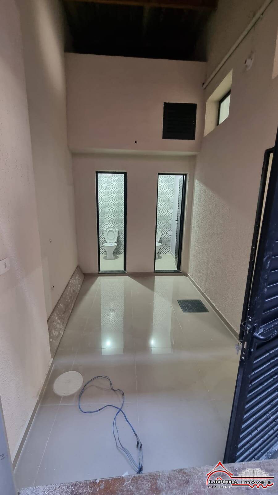 Loja-Salão para alugar com 3 quartos, 90m² - Foto 11